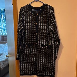 Tahari Black and White Long Sleeve Dress